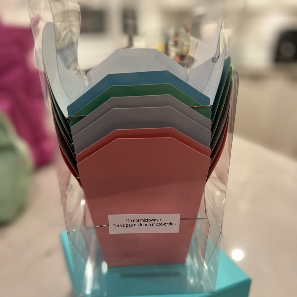 Take out Boxes/set of 6/pastels NWT - Picture 2 of 2